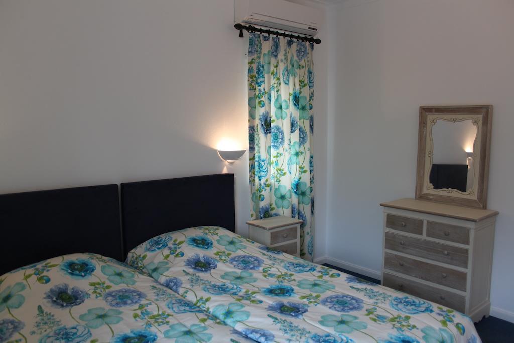Alto Club Apartments Alvor Szoba fotó